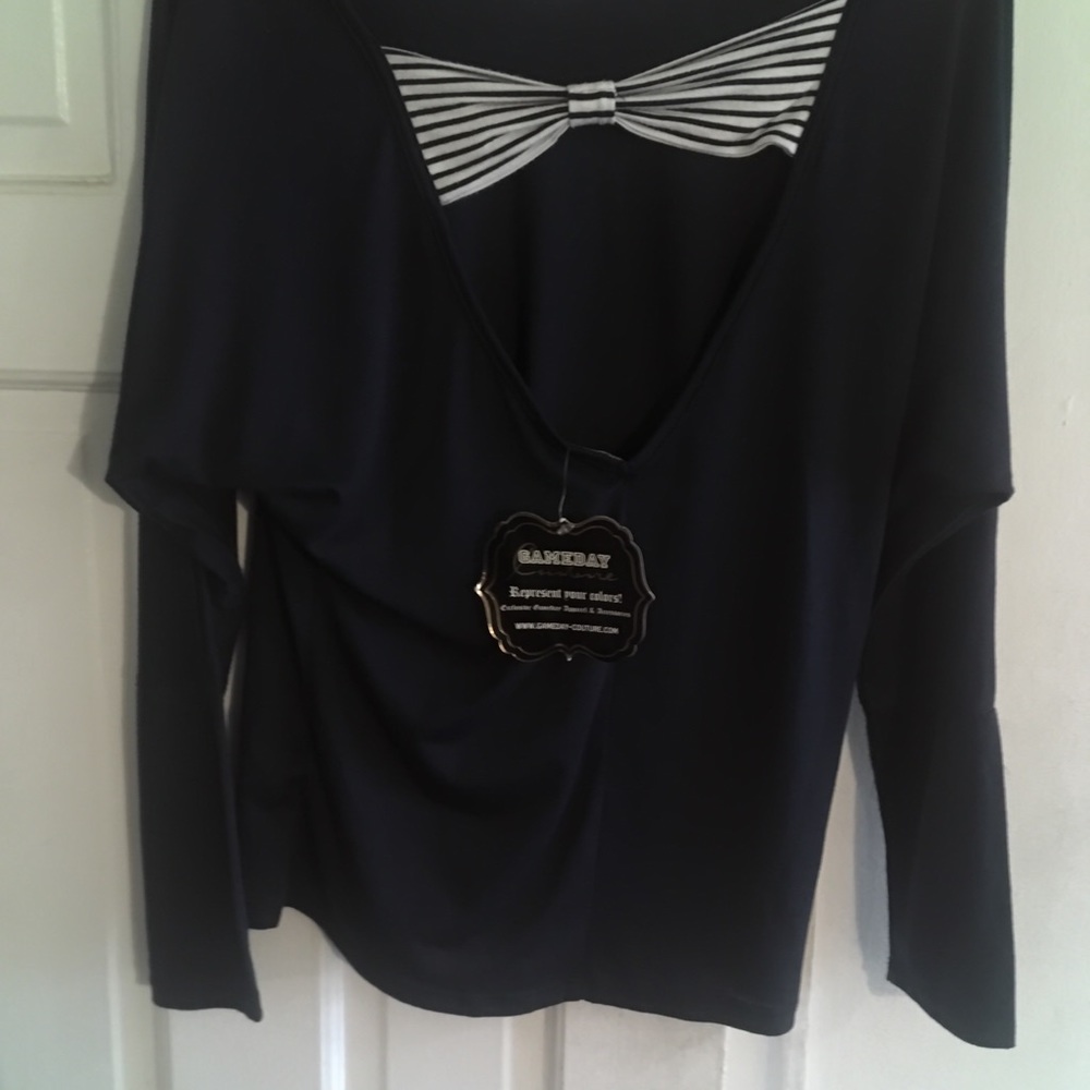 Game day Couture Women’s Top Size M